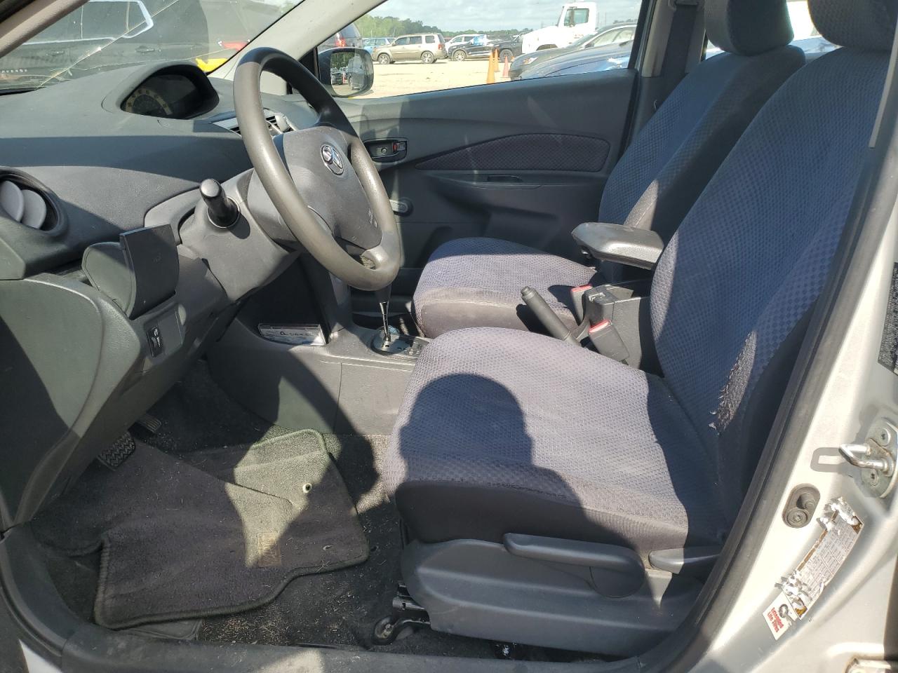 2007 Toyota Yaris VIN: JTDBT923471101946 Lot: 56971855
