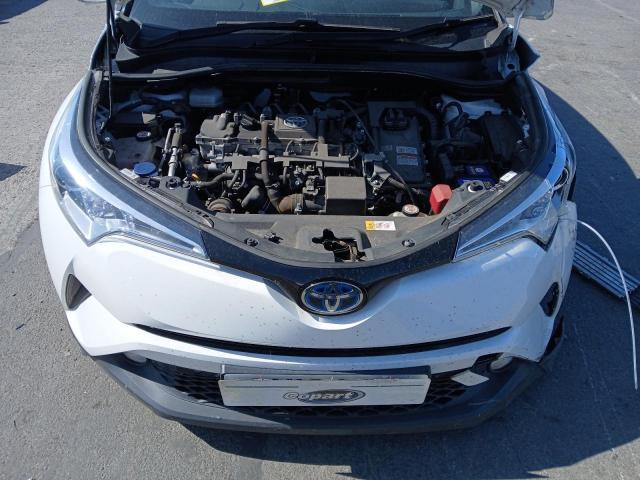 2018 TOYOTA C-HR ICON