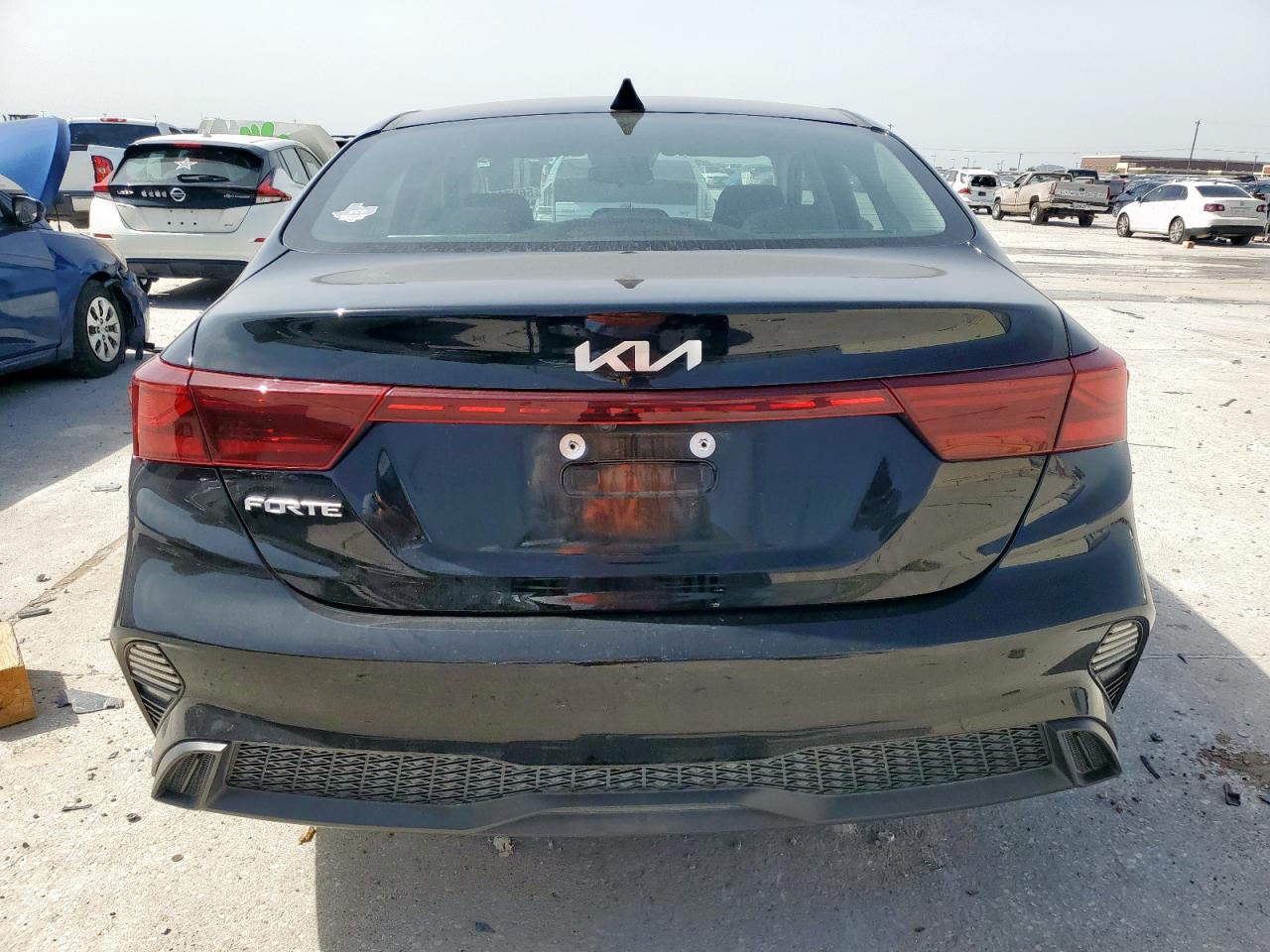 2022 Kia Forte Fe VIN: 3KPF24AD6NE467581 Lot: 56874885