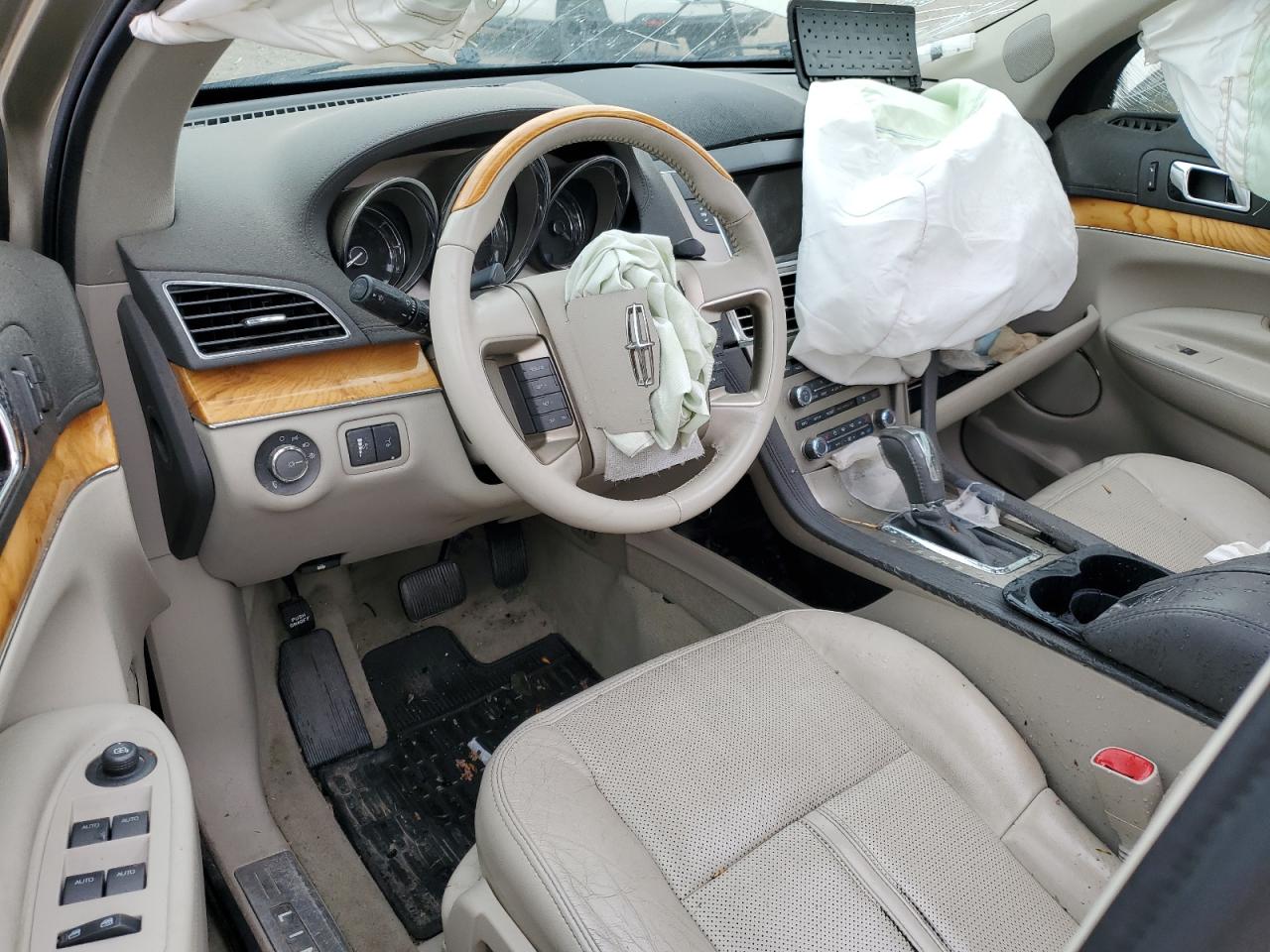 2011 Lincoln Mkt VIN: 2LMHJ5FR3BBJ52617 Lot: 57135645
