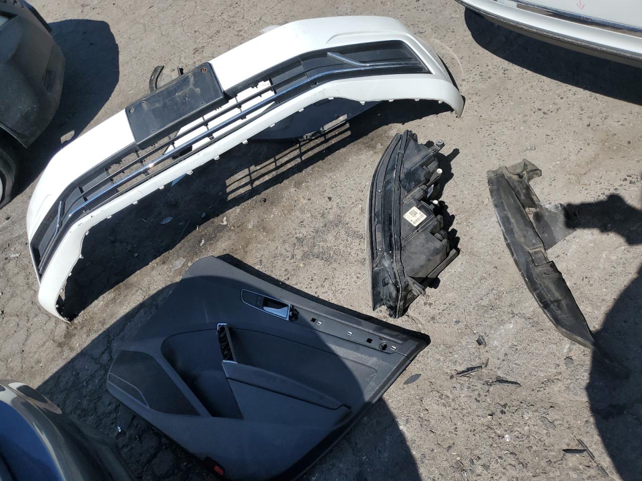 2018 Volkswagen Passat Se VIN: 1VWBA7A35JC050249 Lot: 58111475