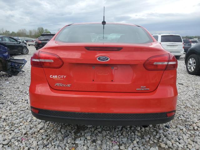 FORD FOCUS 2015 Czerwony