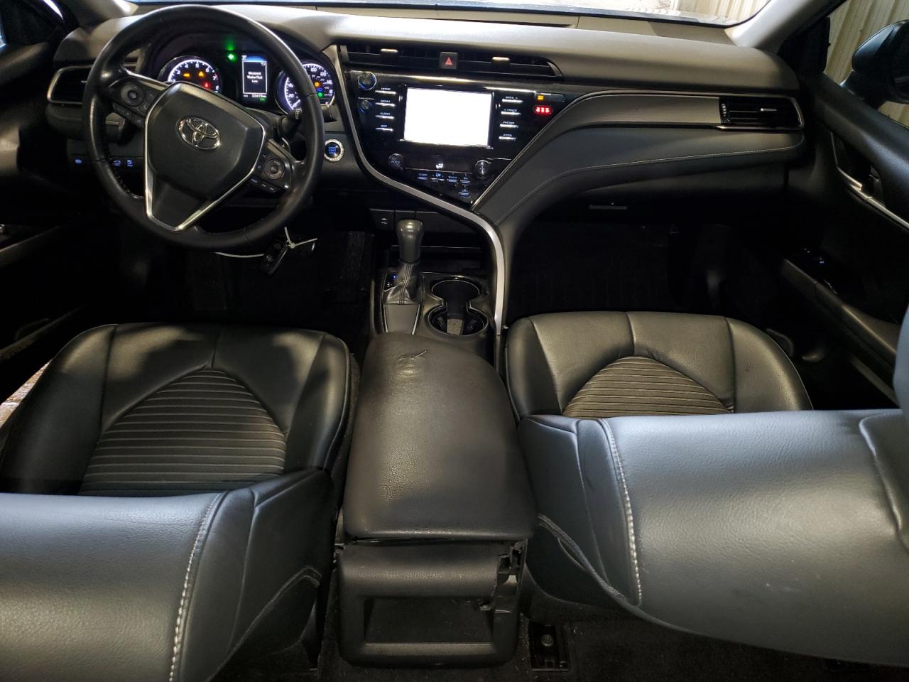 2019 Toyota Camry L VIN: 4T1B11HK3KU208964 Lot: 55796605