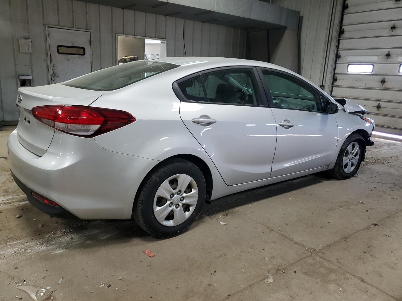 3KPFK4A79HE047795 KIA FORTE 2017