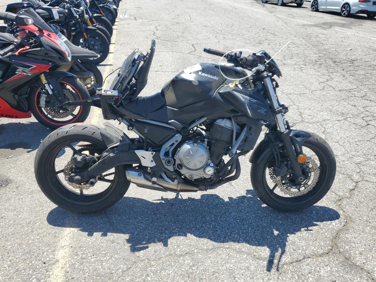 2017 Kawasaki Er650 H на продаже в Van Nuys, CA - All Over