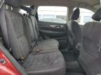 2015 Nissan Rogue S   للبيع في Chicago Heights، IL - Front End