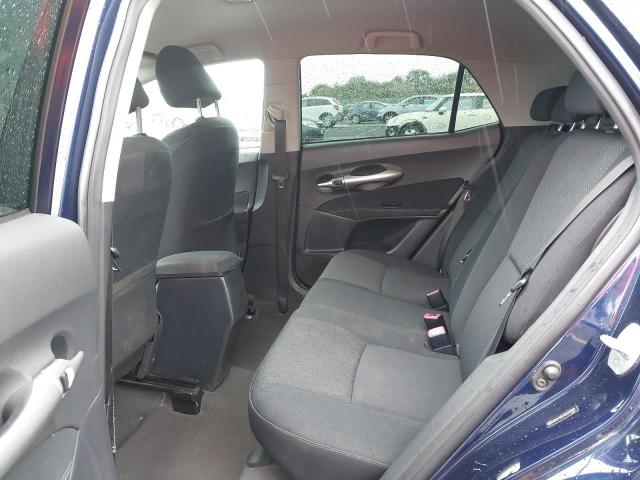 2011 TOYOTA AURIS TR