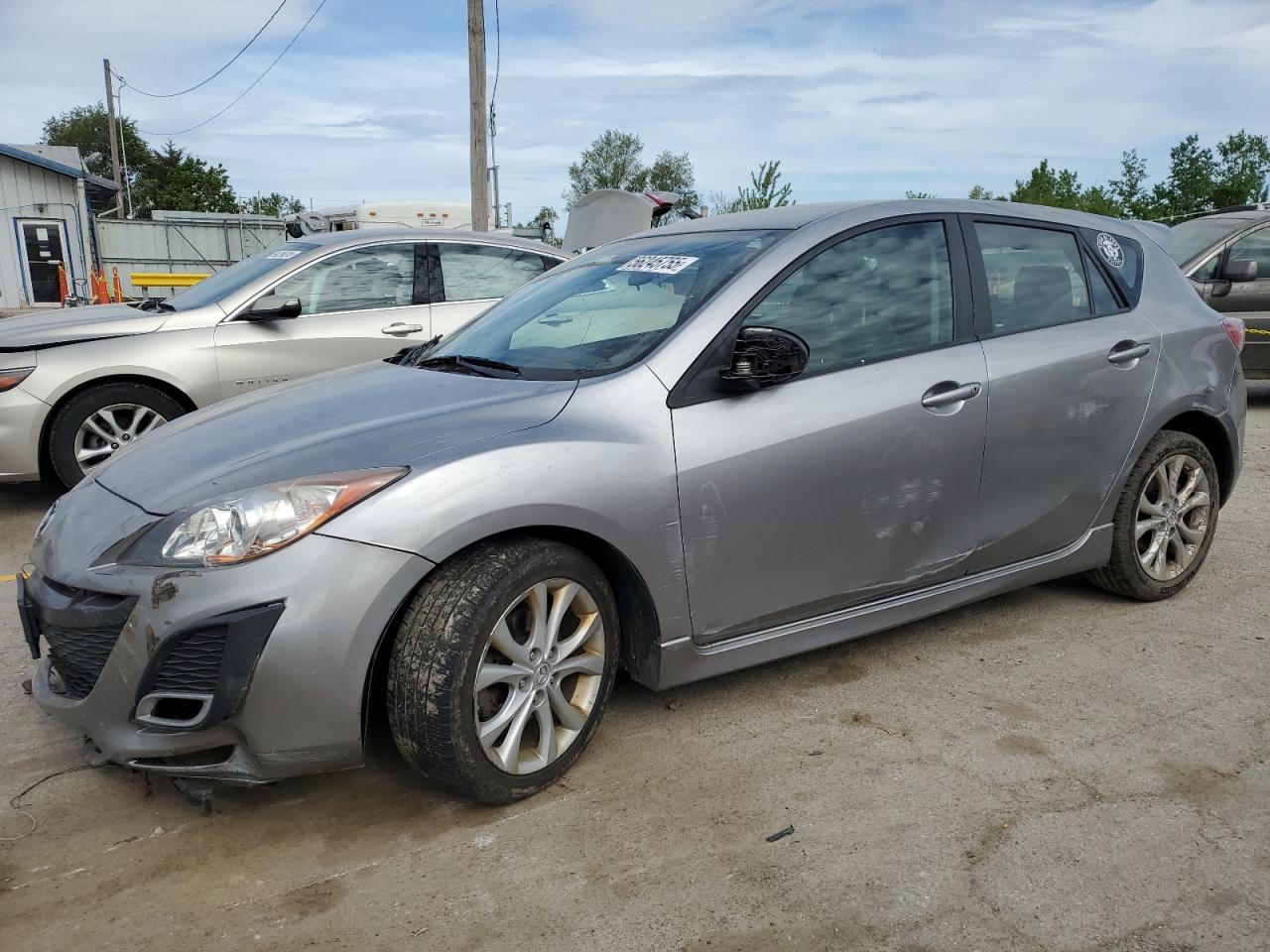 Pekin, IL에서 판매 중인 2011 Mazda 3 S - All Over