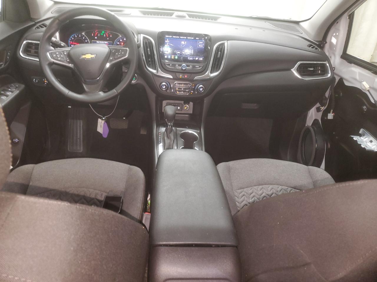 3GNAXUEG4RS205105 CHEVROLET EQUINOX 2024