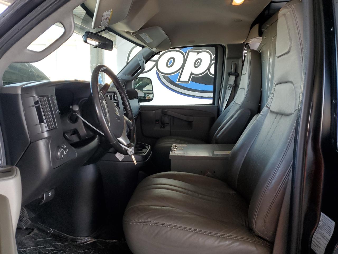 2017 Chevrolet Express G2500 VIN: 1GCWGAFF7H1163385 Lot: 57688315