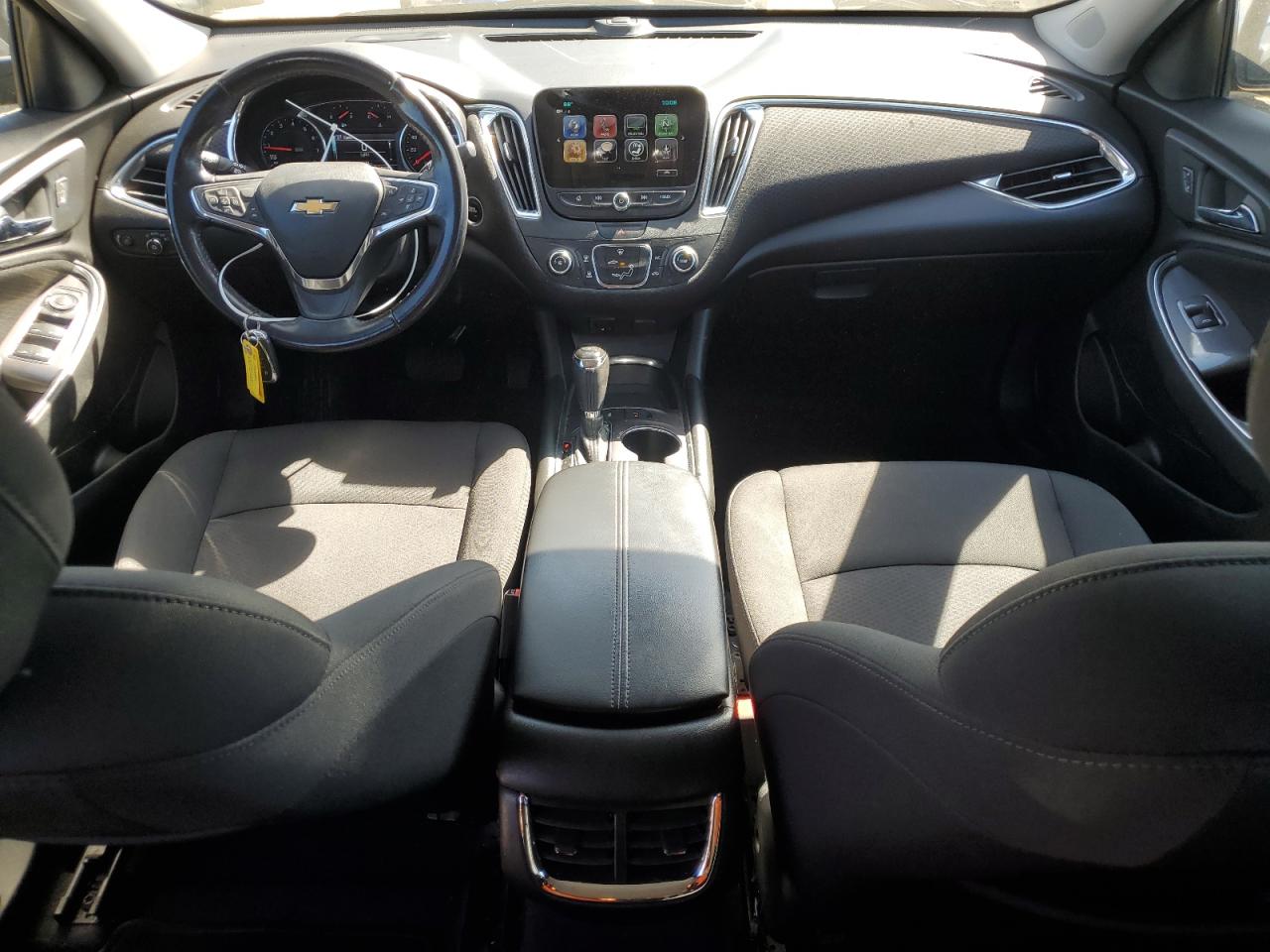 1G1ZD5ST8JF235298 CHEVROLET MALIBU 2018