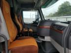 2011 Volvo Vnl Semi Truck na sprzedaż w Elgin, IL - Mechanical