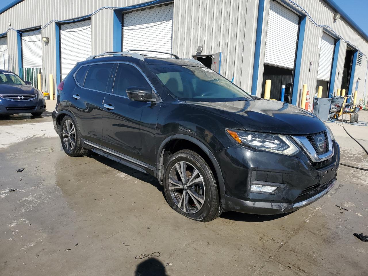 5N1AT2MT6HC827311 NISSAN ROGUE 2017