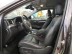 2019 Toyota Highlander Se   for Sale in Milwaukee, WI - Front End