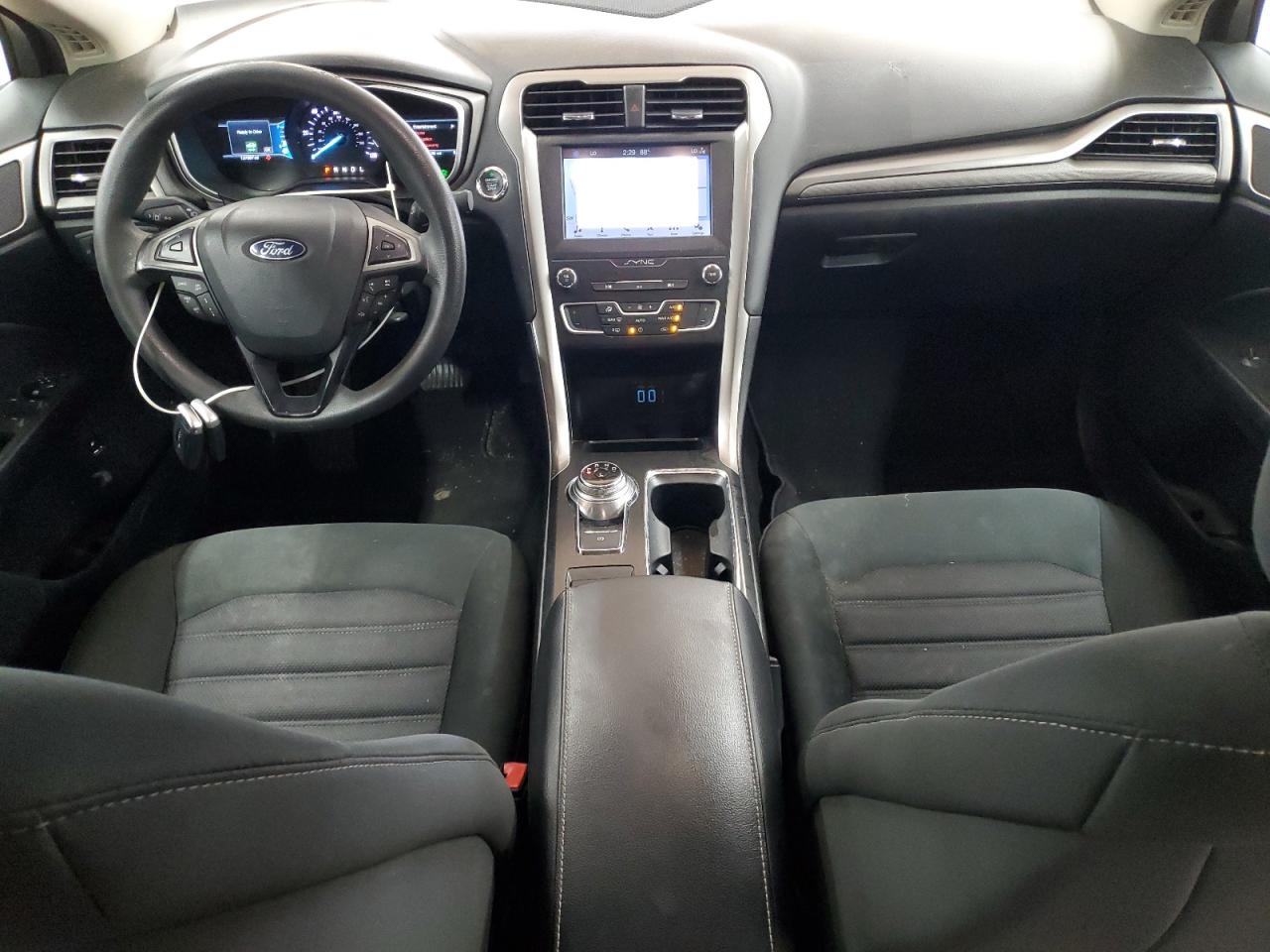 2019 Ford Fusion Se VIN: 3FA6P0LU7KR124781 Lot: 54038495