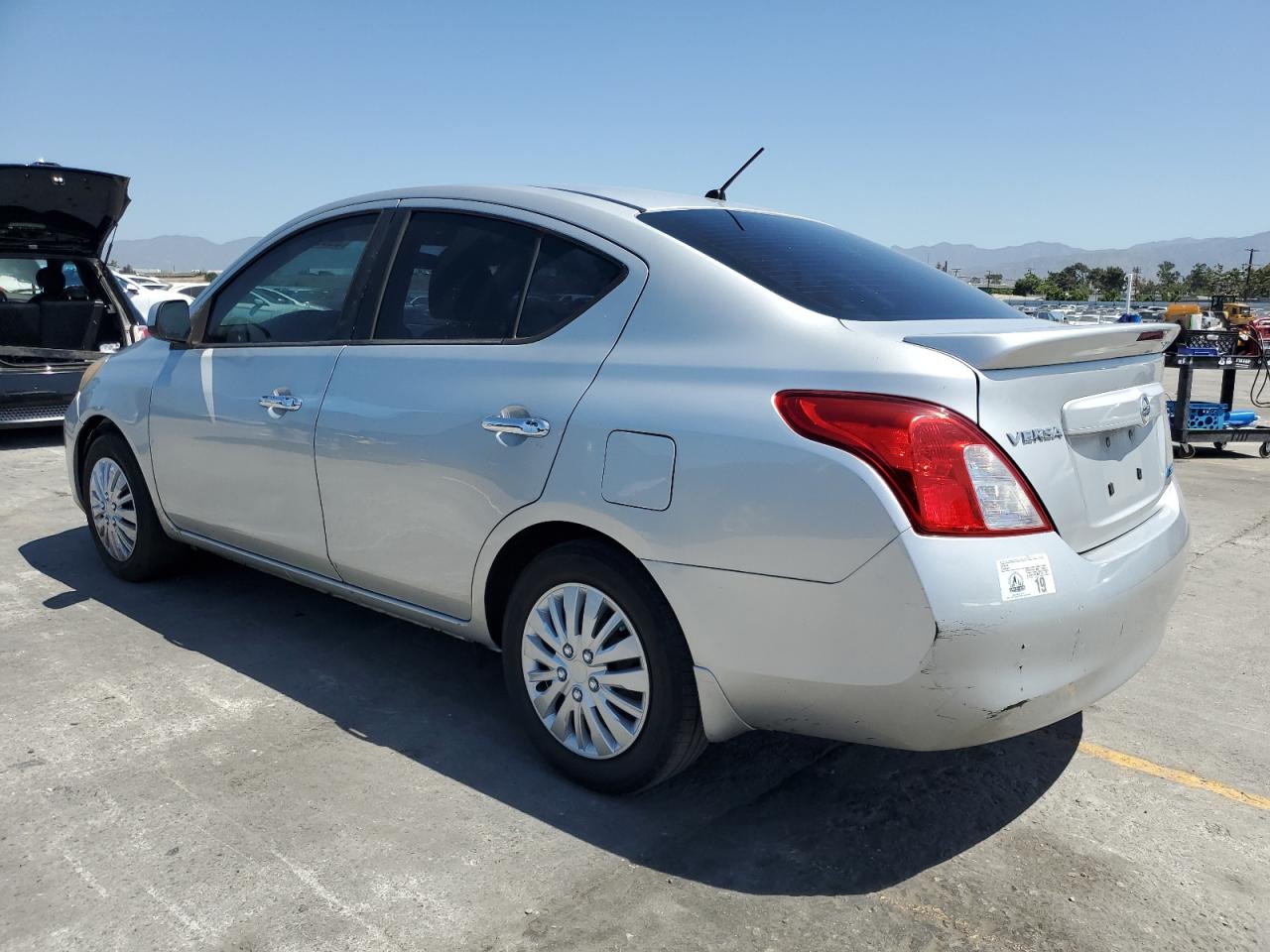 2013 Nissan Versa S VIN: 3N1CN7AP8DL849372 Lot: 55591805