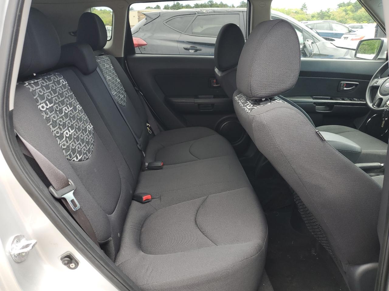2011 Kia Soul + VIN: KNDJT2A29B7708202 Lot: 56979945