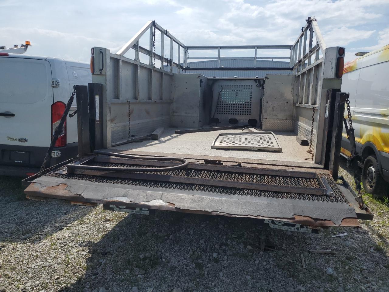 2013 Ford F350 Super Duty VIN: 1FDRF3G61DEB13851 Lot: 56272035