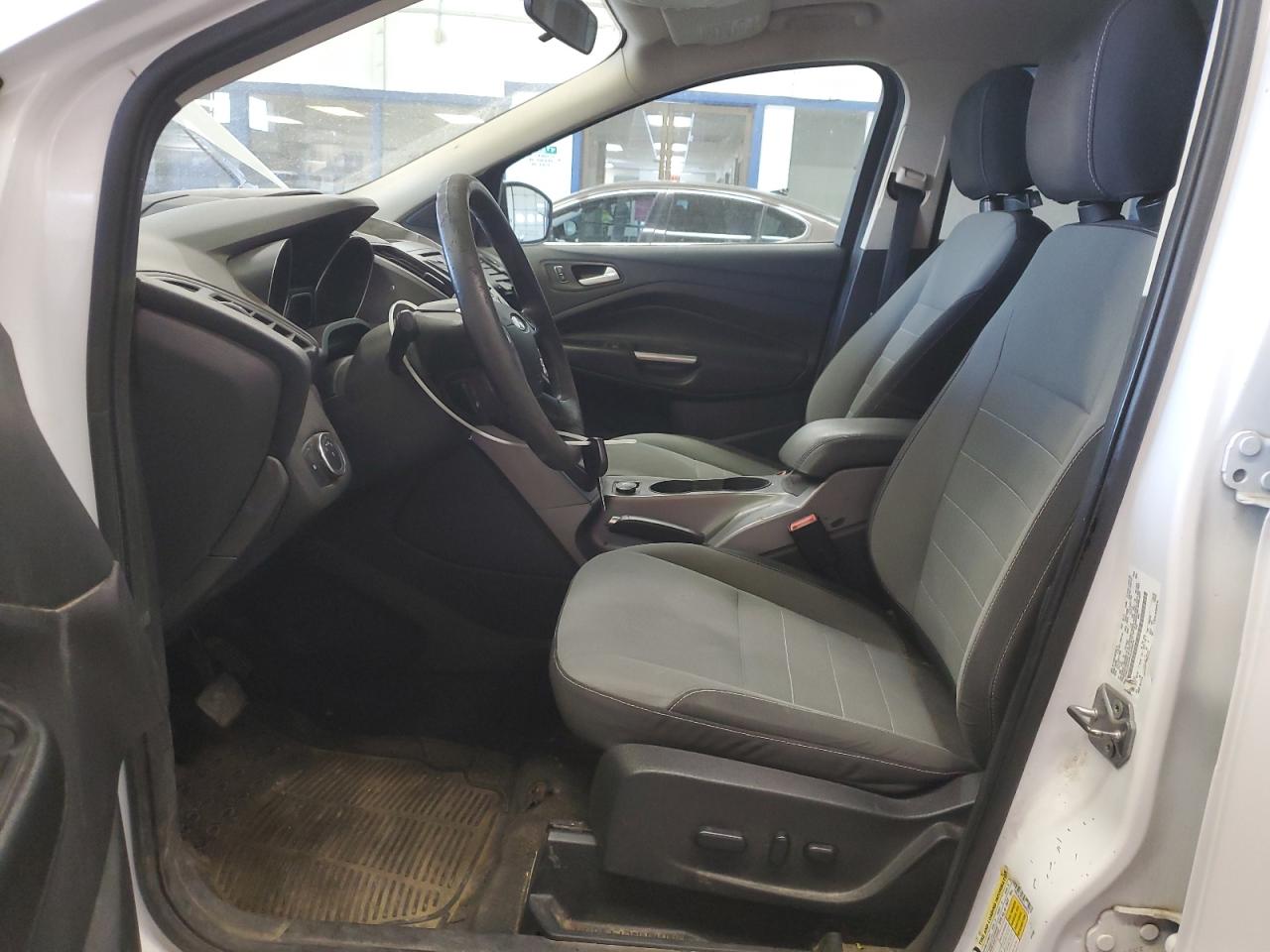 1FMCU9GX8GUA99979 FORD ESCAPE 2016