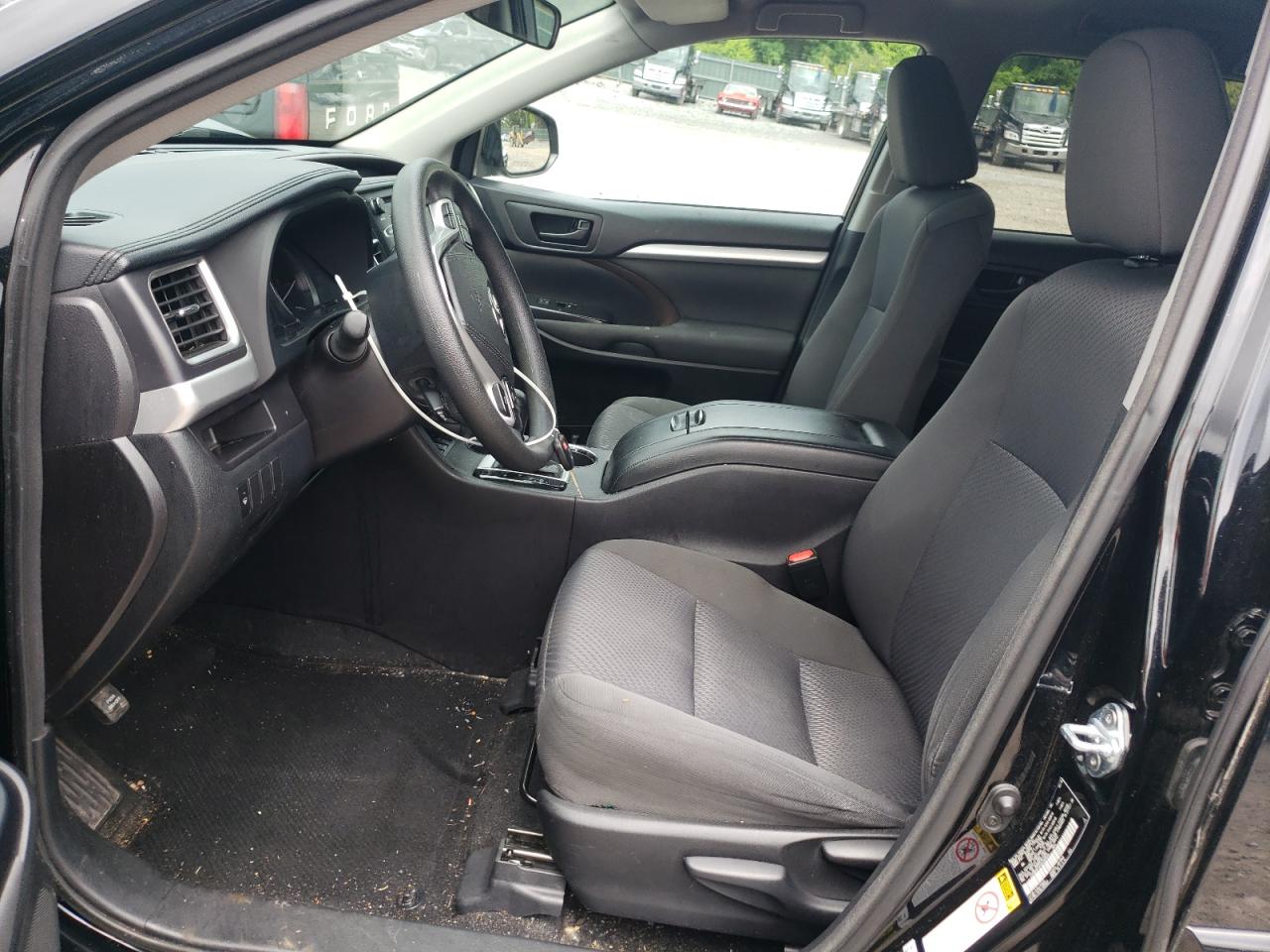 2016 Toyota Highlander Le VIN: 5TDBKRFH4GS348640 Lot: 56398355