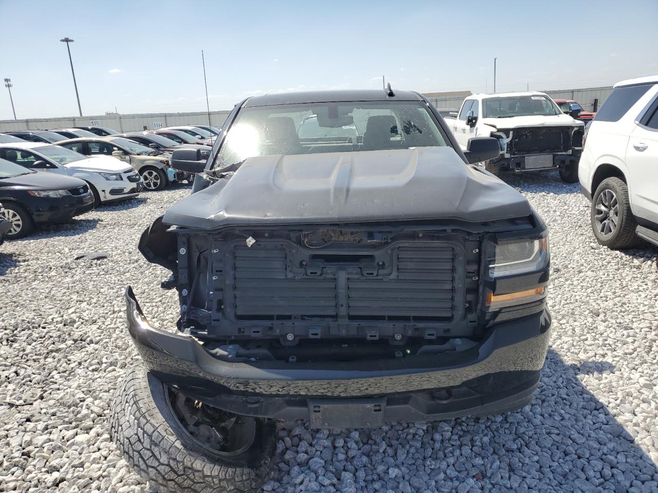 2019 Chevrolet Silverado - Image 5