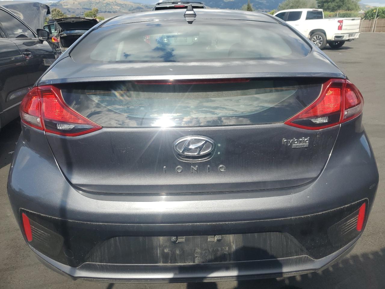 2017 Hyundai Ioniq Blue VIN: KMHC65LC6HU025340 Lot: 56548925