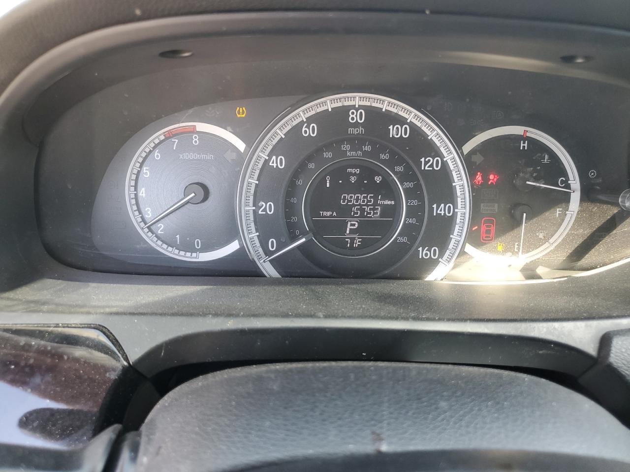 1HGCR2F38HA147786 HONDA ACCORD 2017