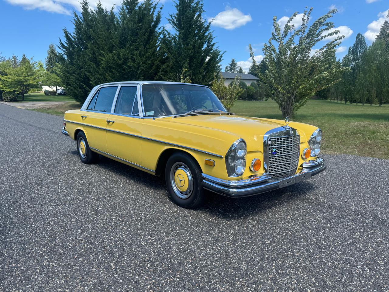 1973 Mercedes Benz 280Sel 4.5 for Sale in Portland, OR - Minor Dent/Scratches