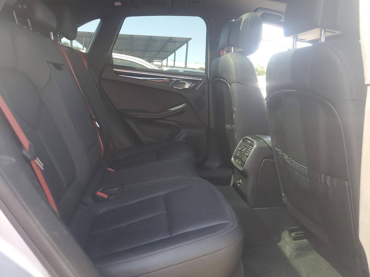 WP1AB2A55GLB40850 PORSCHE MACAN 2016