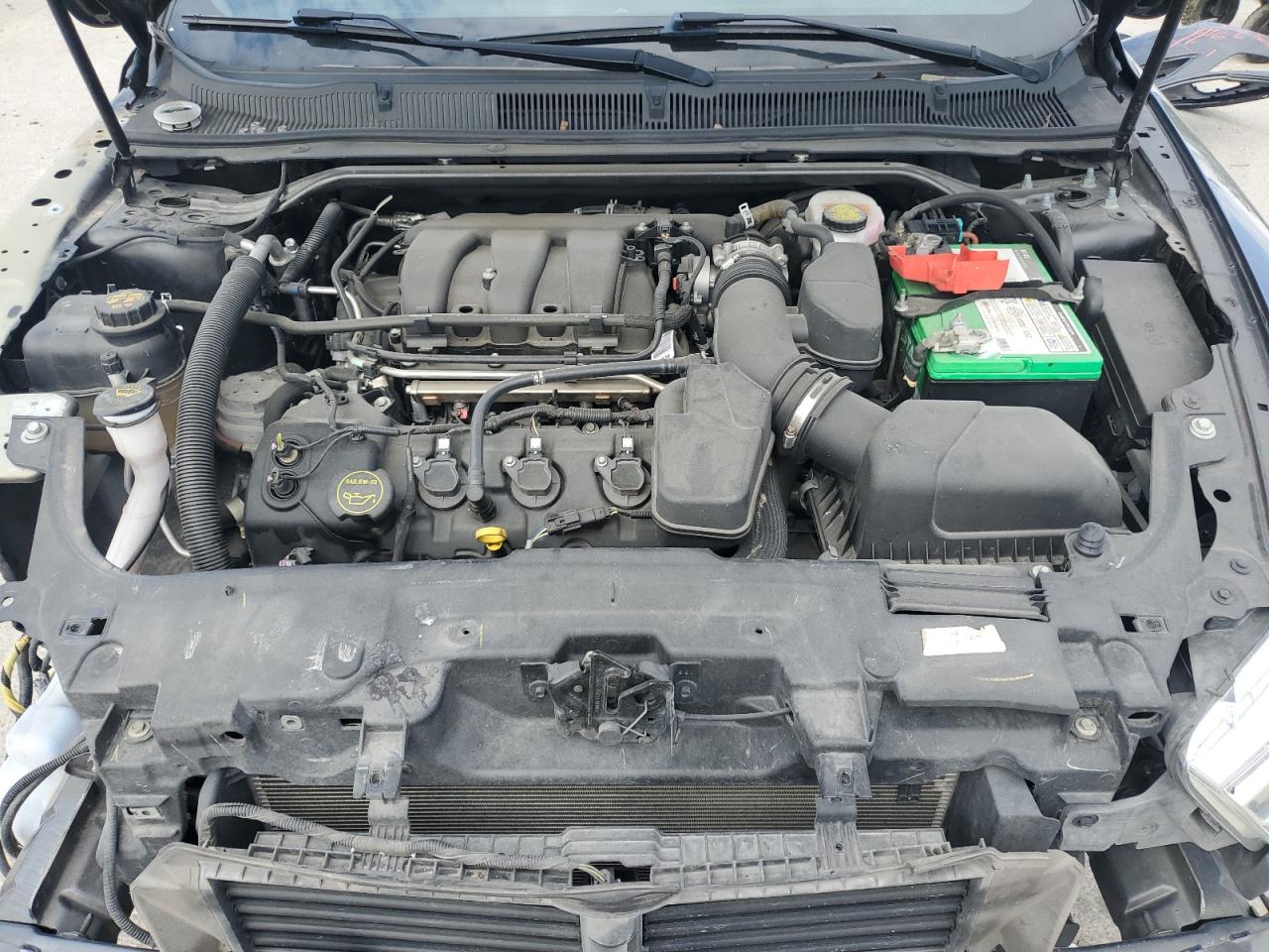1FAHP2E8XJG137325 FORD TAURUS 2018