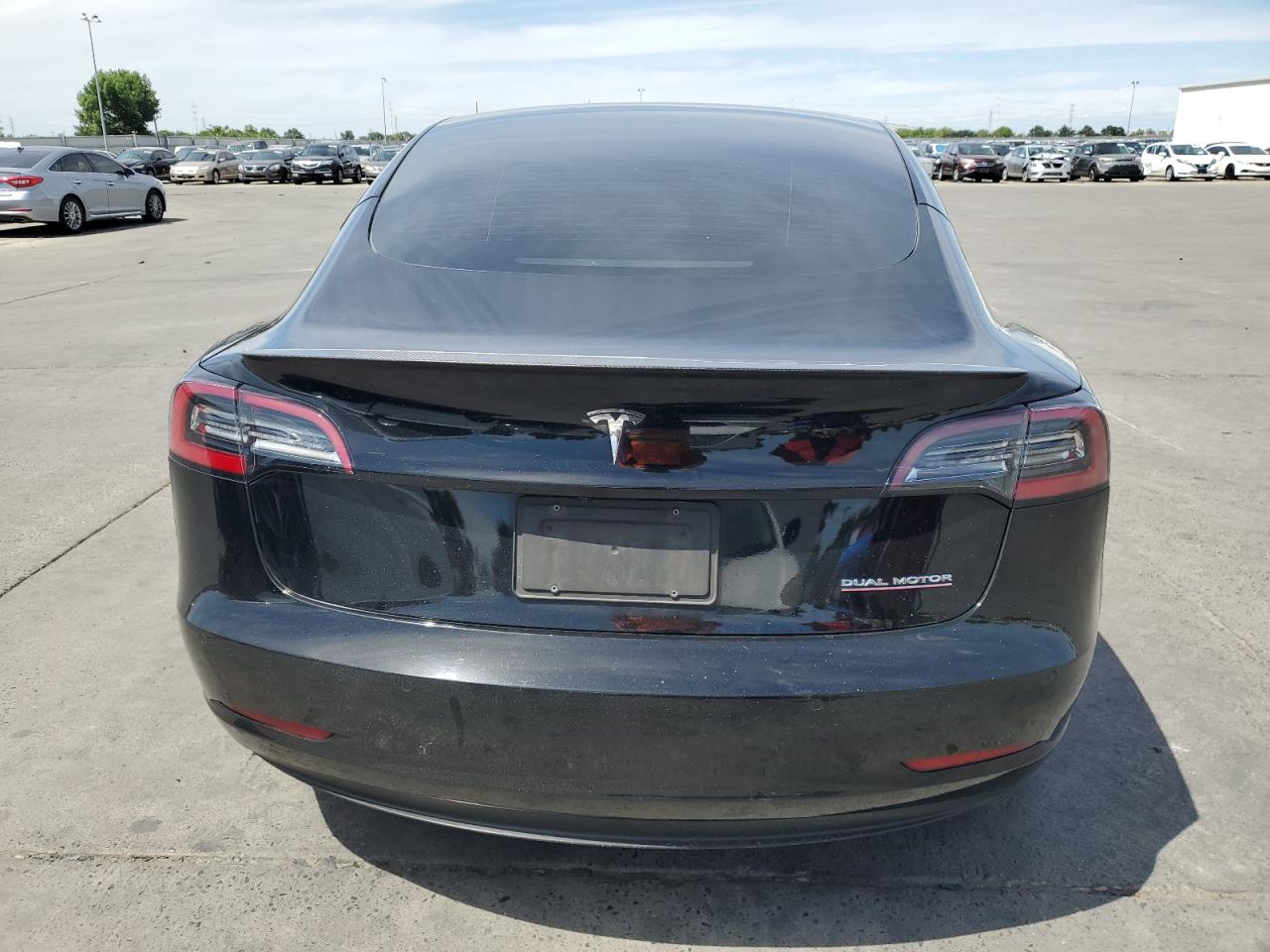 2022 Tesla Model 3 VIN: 5YJ3E1EC8NF270240 Lot: 57073525