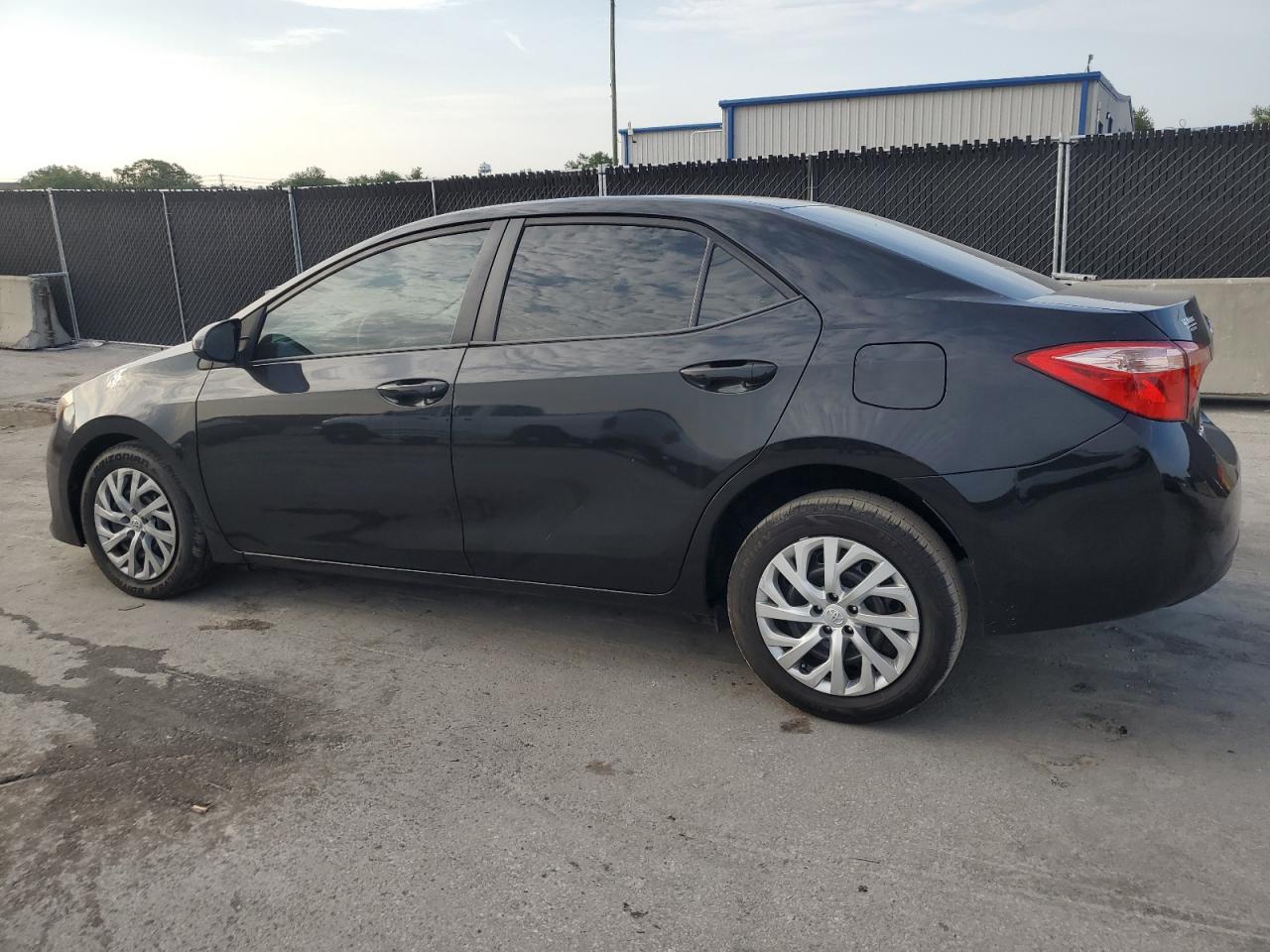 5YFBURHE2KP889023 TOYOTA COROLLA 2019