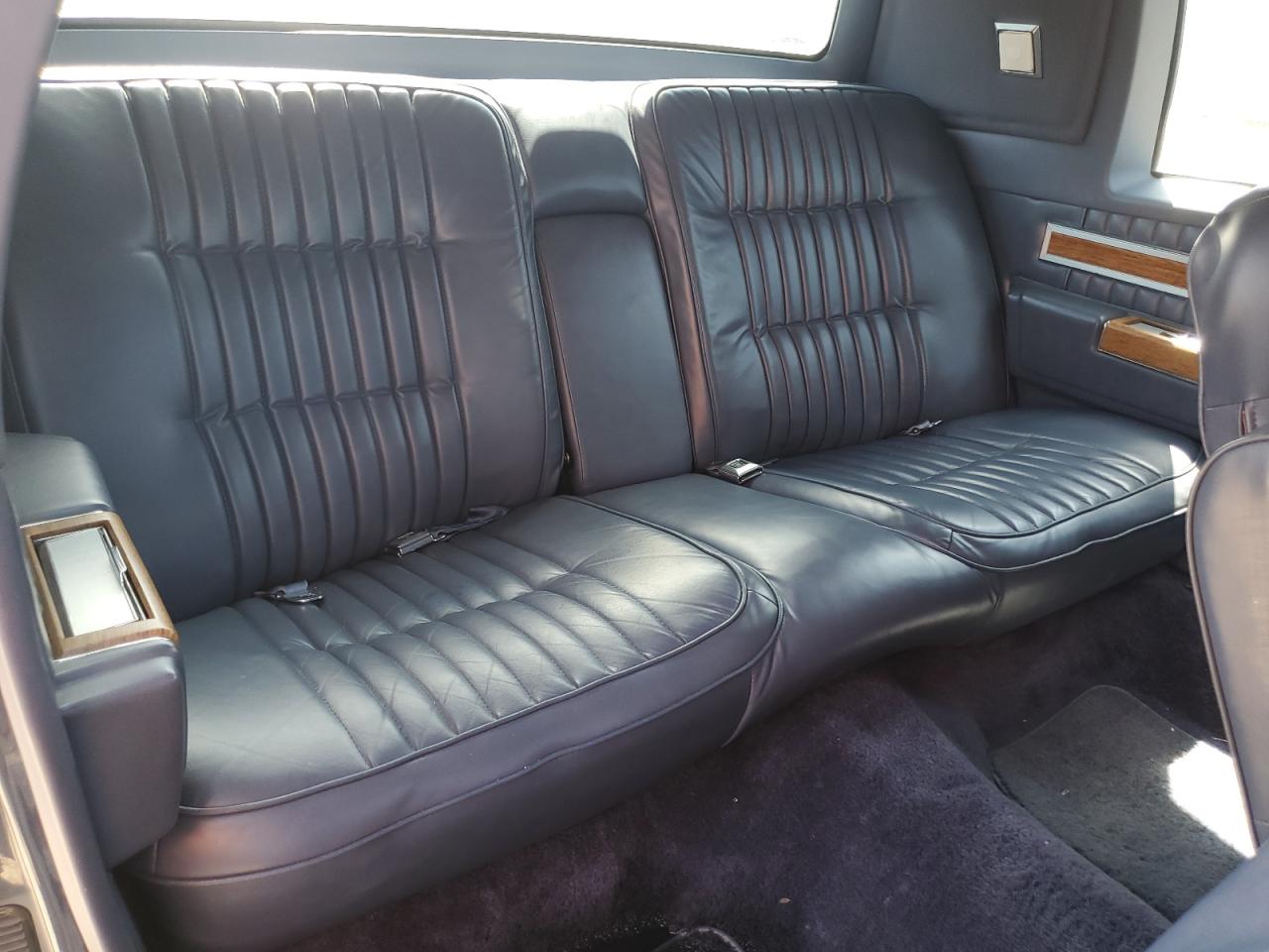 1983 Cadillac Deville VIN: 1G6AD4780D9146351 Lot: 56458325