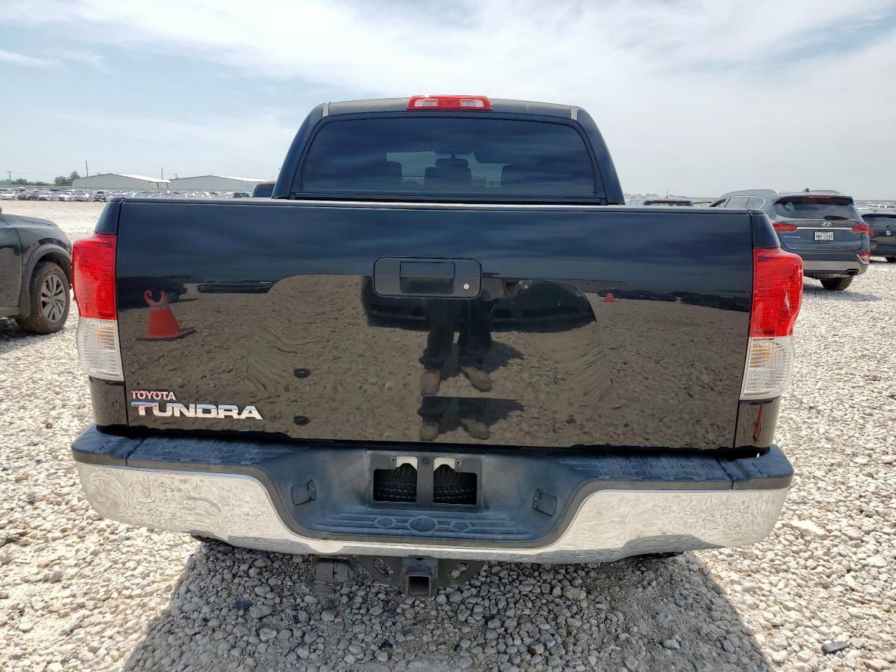 2013 Toyota Tundra Crewmax Sr5 VIN: 5TFEY5F15DX136987 Lot: 56512875