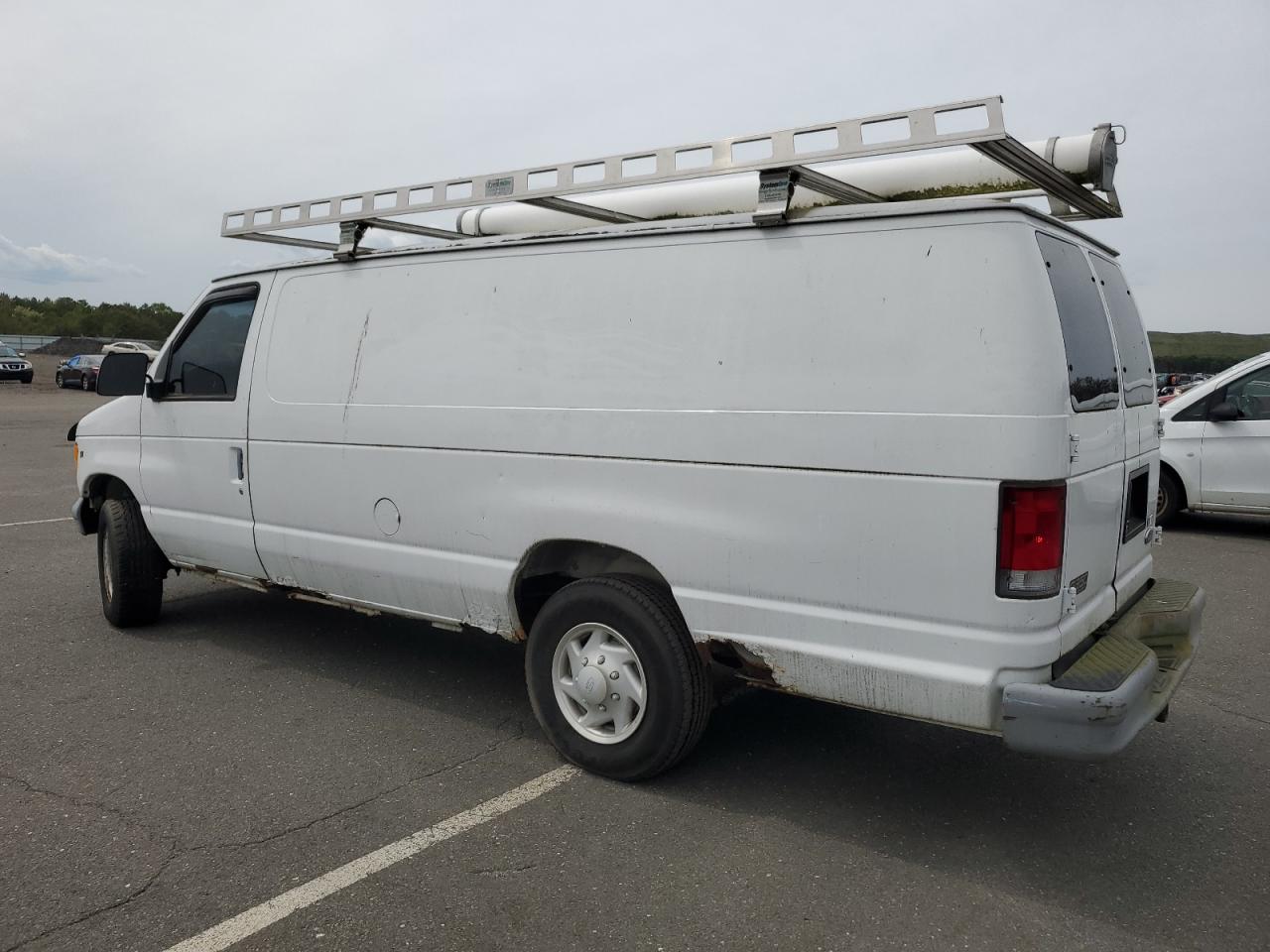 1999 Ford Econoline E350 Super Duty Van white null gas 1FTSS34L1XHB37355 photo #3