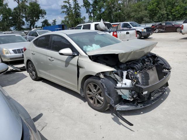  HYUNDAI ELANTRA 2018 Золотой