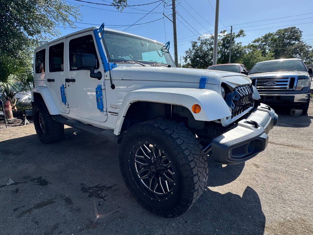 2012 Jeep Wrangler Unlimited Sahara