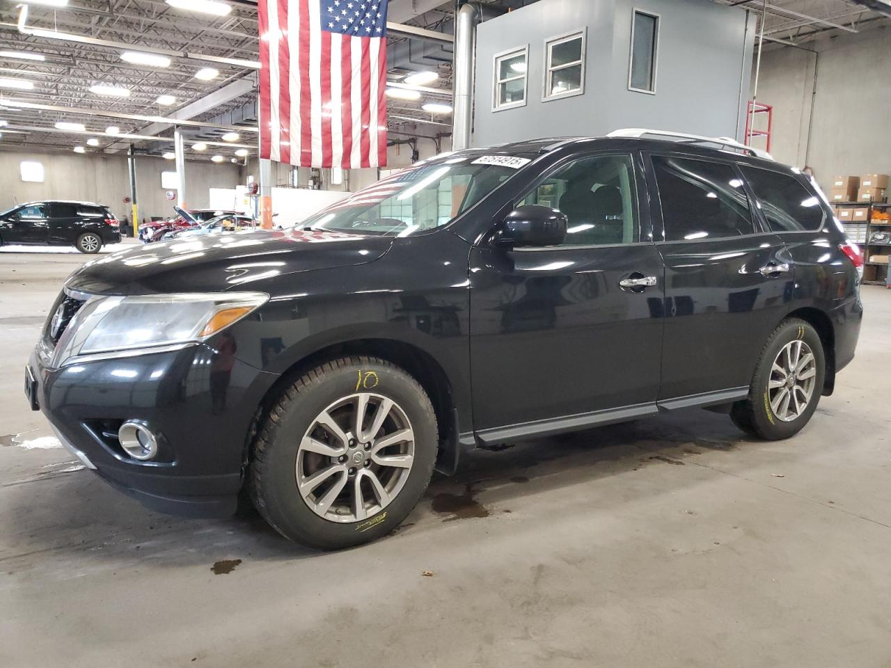 2015 Nissan Pathfinder S for Sale in Blaine, MN - Front End