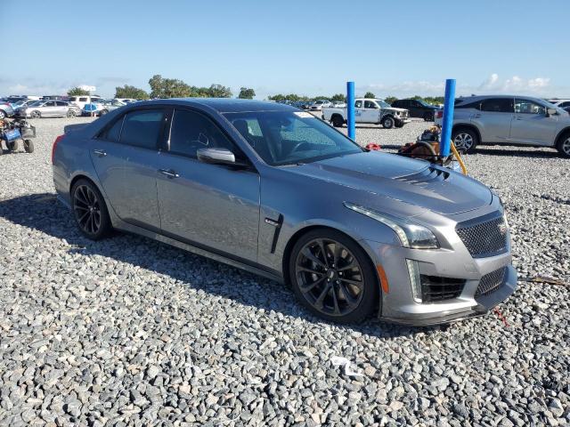  CADILLAC CTS 2018 Srebrny