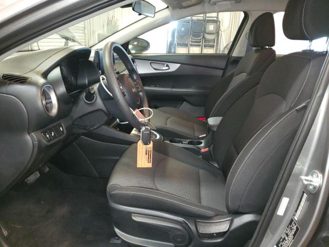  KIA FORTE 2023 Srebrny
