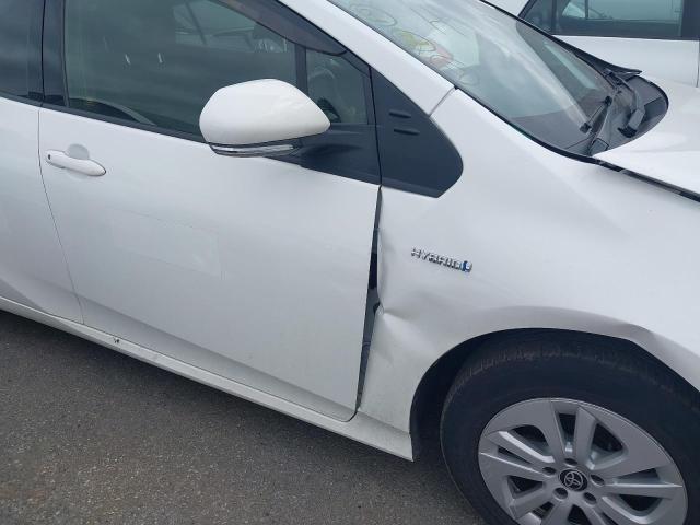 2016 TOYOTA PRIUS HYBR