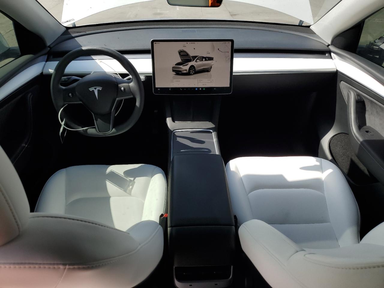 2024 Tesla Model Y VIN: 7SAYGDEE2RF090540 Lot: 56684505