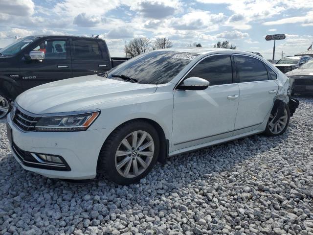  VOLKSWAGEN PASSAT 2017 Белый