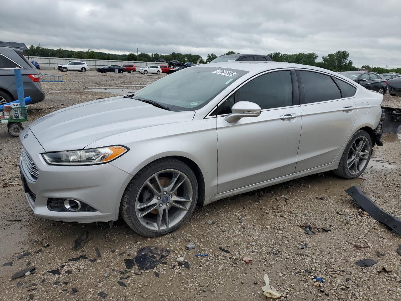 2013 Ford Fusion Titanium за продажба в Kansas City, KS - Rear End