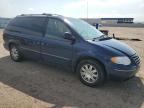 2005 Chrysler Town & Country Touring zu verkaufen in Greenwood, NE - Side