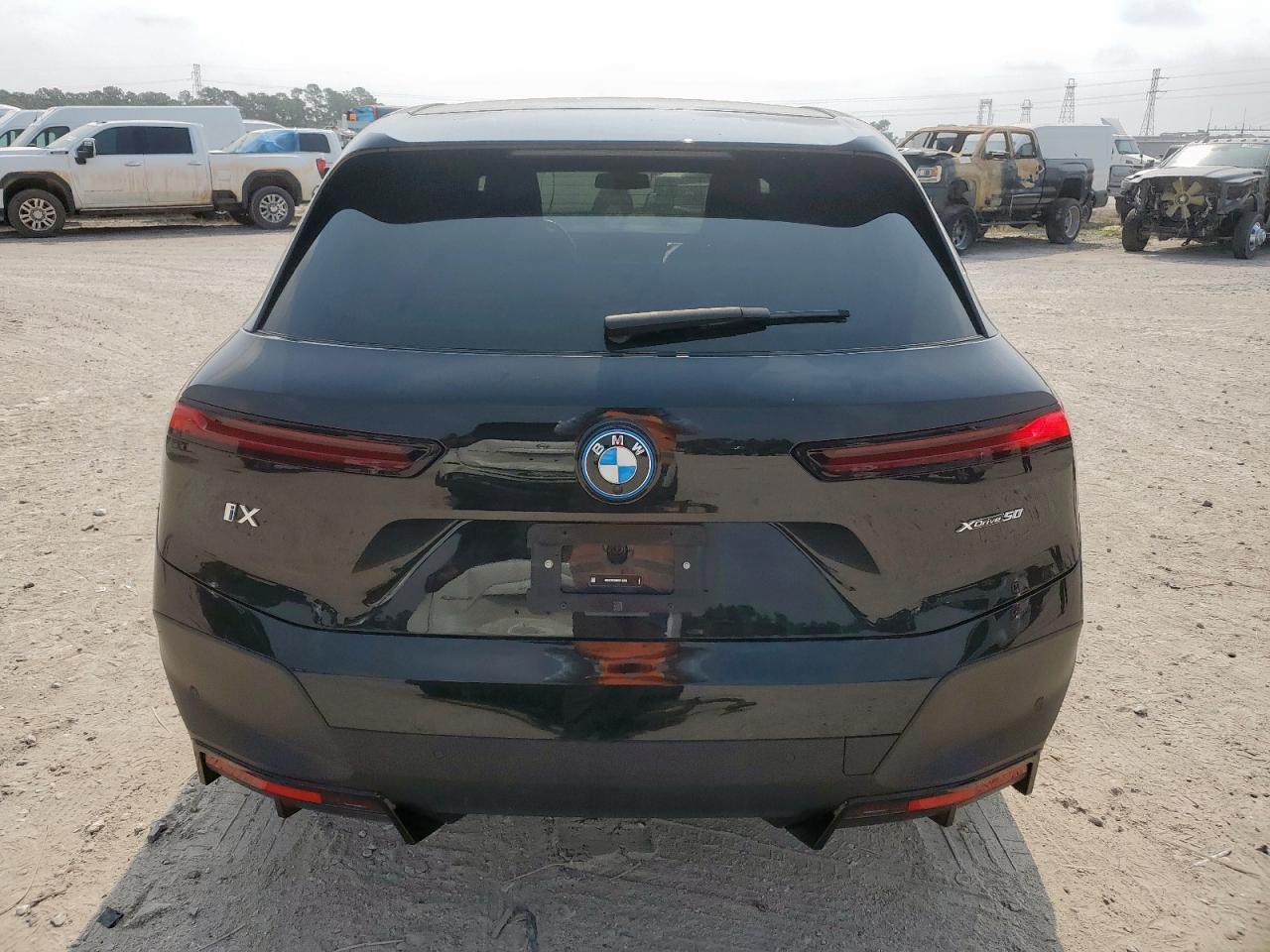 2024 BMW Ix xDrive50 VIN: WB523CF06RCR12082 Lot: 57845995