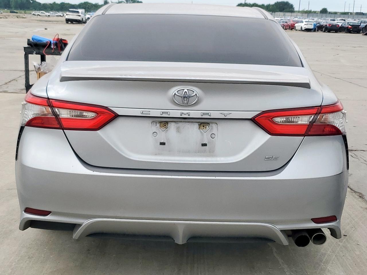 4T1B11HK4JU086310 TOYOTA CAMRY 2018