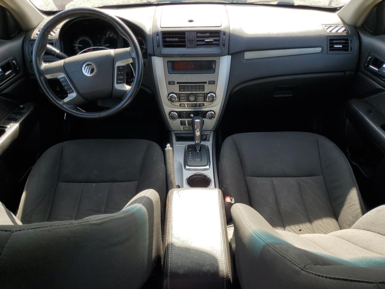 2010 Mercury Milan VIN: 3MEHM0HA0AR621341 Lot: 56994365