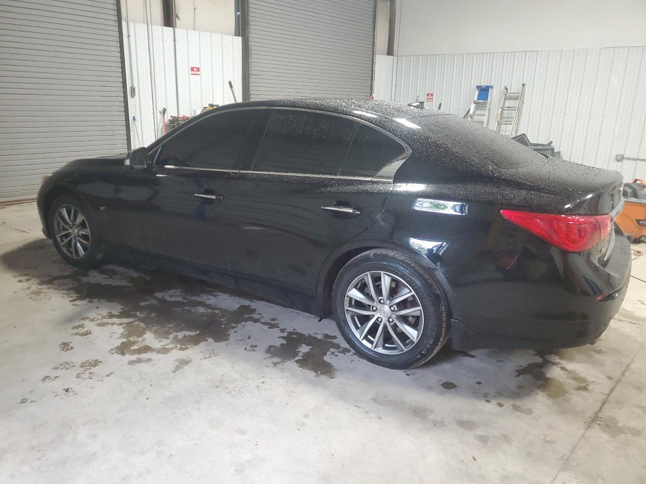 2015 Infiniti Q50 Base VIN: JN1BV7AR3FM423532 Lot: 57753855