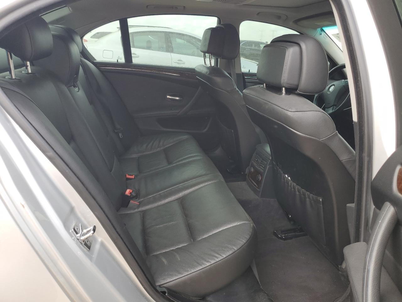 2008 BMW 528 Xi VIN: WBANV13538CZ57895 Lot: 56303405
